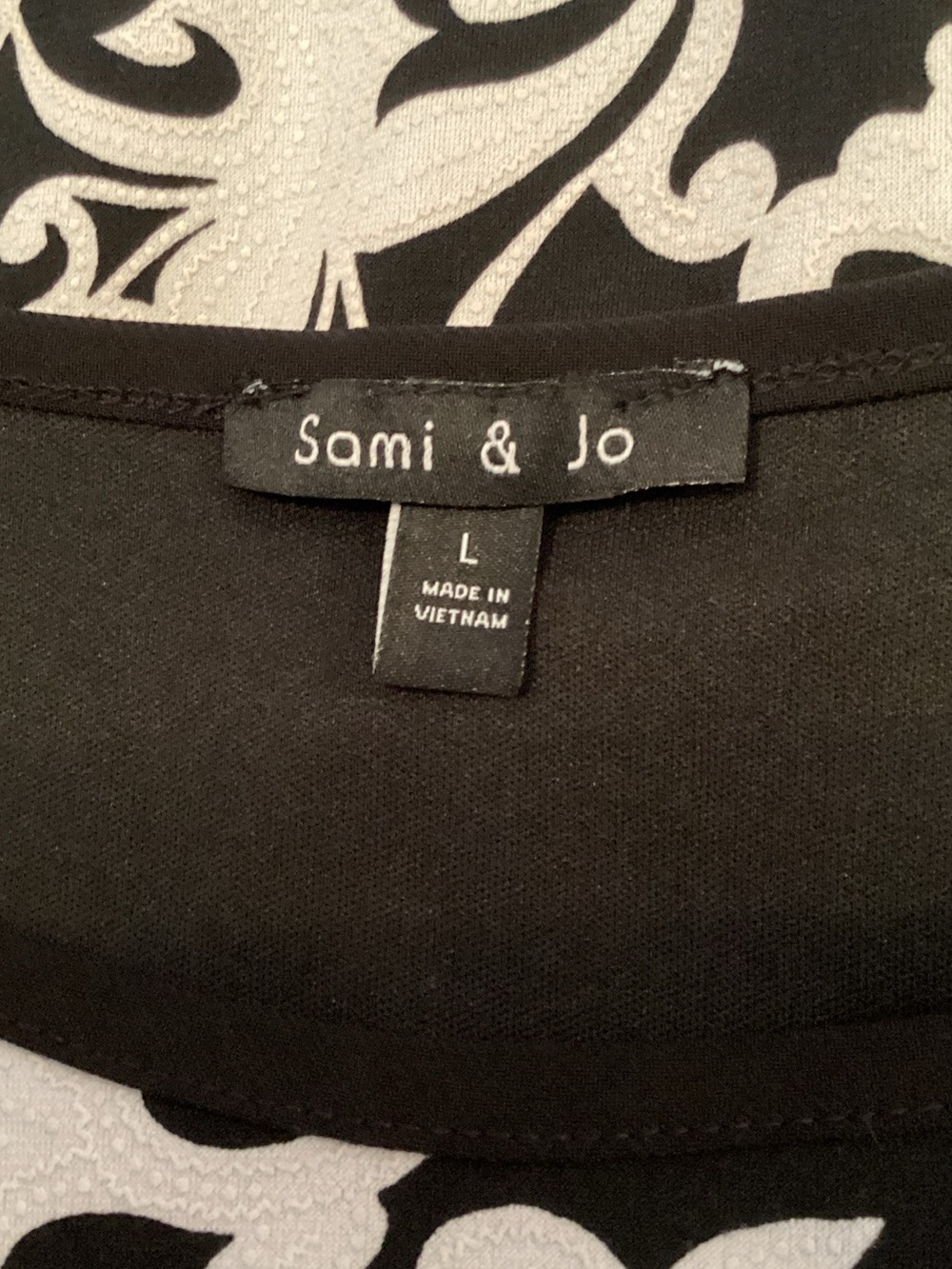 Sami & Jo Black and White Floral-Panel Midi Dress - Picture 4 of 6